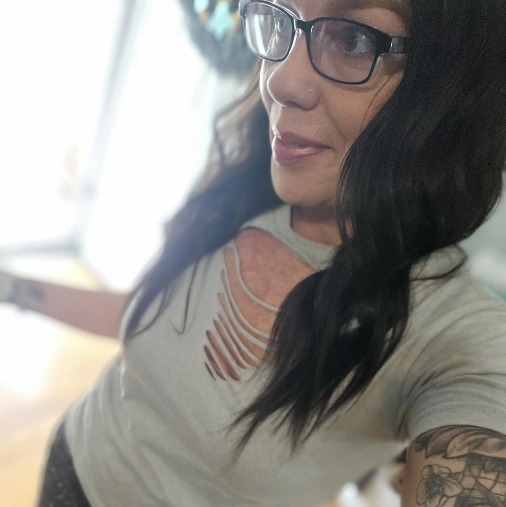 Meet your Posher, Holli